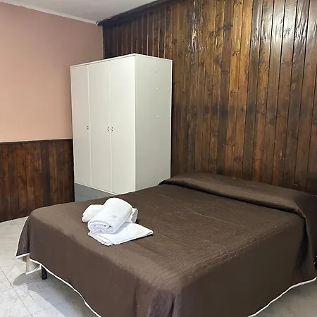 شقة فندقية Residenza Delle Rose فيدجانيلو